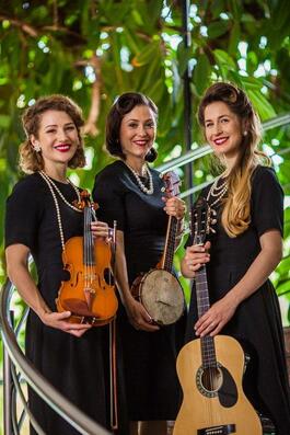 PAPER MOON TRIO, 14.7.2023 19:30