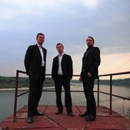 An evening with Jazz Trio, 10.4.2014 20:30