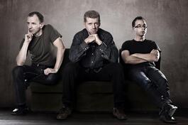 AMC Trio, 21.2.2016 21:30