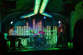 GrooveHub @RE:FRESH klub, 15.3.2016 20:00