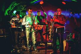 Jazz is Back - pravidelné utorkové koncerty v klube  Re:fresh/Erik Rothenstein Band, 26.4.2016 20:30