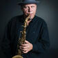 Lukáš Oravec Quartet vyráža na posledné tohtoročné turné. Na pódiu s ním vystúpi saxofonista Tony Lakatos i klavirista Danny Grissett