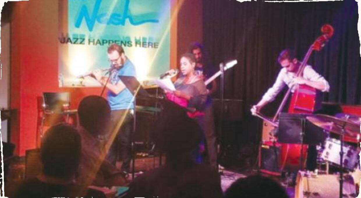 Klub vo Phoenixe spája poéziu a jazz: Začína poctou Dizzymu a Davisovi