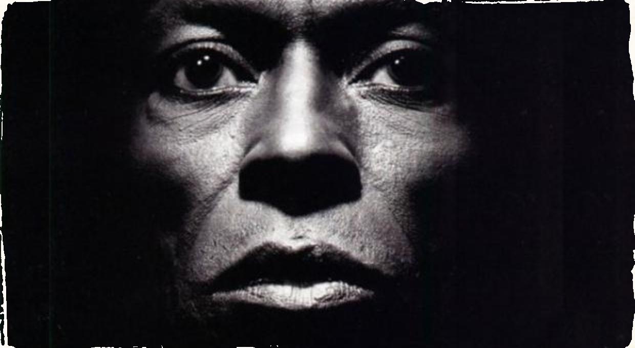 Svetový prelom v uchovávaní hudobných pamiatok: Vedci zapísali skladbu Milesa Davisa Tutu do sekvencie DNA
