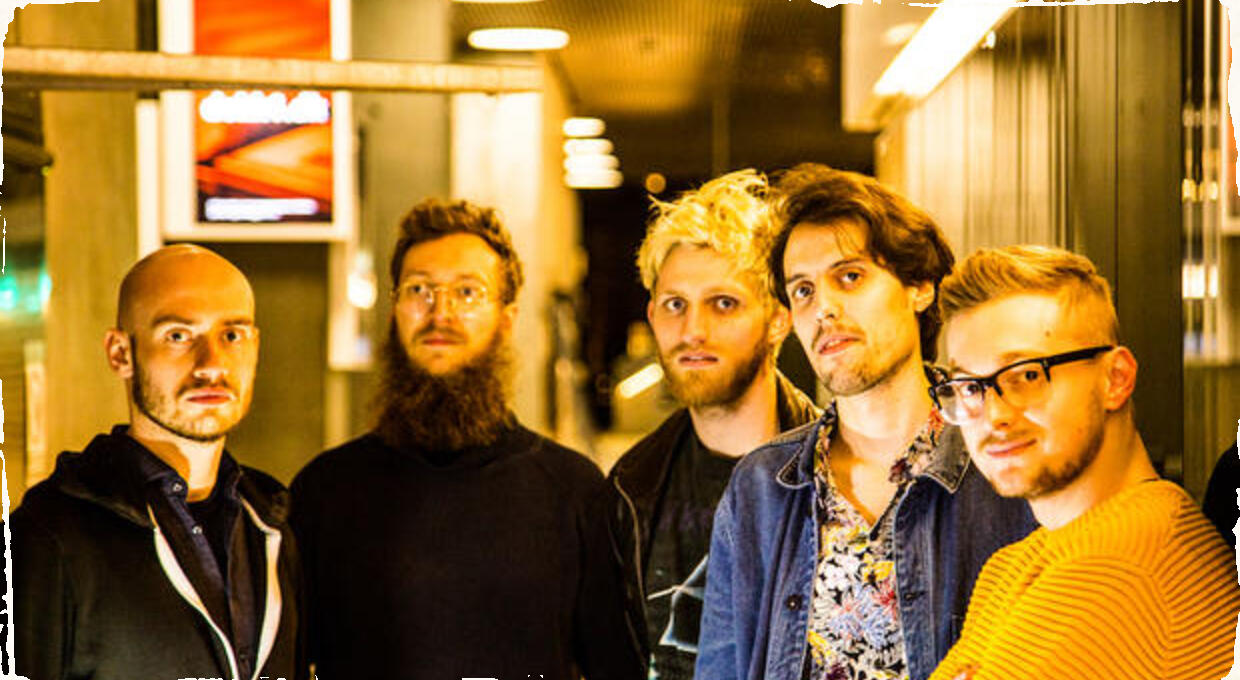 Hosťom koncertu Kennyho Barona a Dava Hollanda bude mladý talent slovenskej, ale aj svetovej jazzovej scény, saxofonista Nikola Bankov