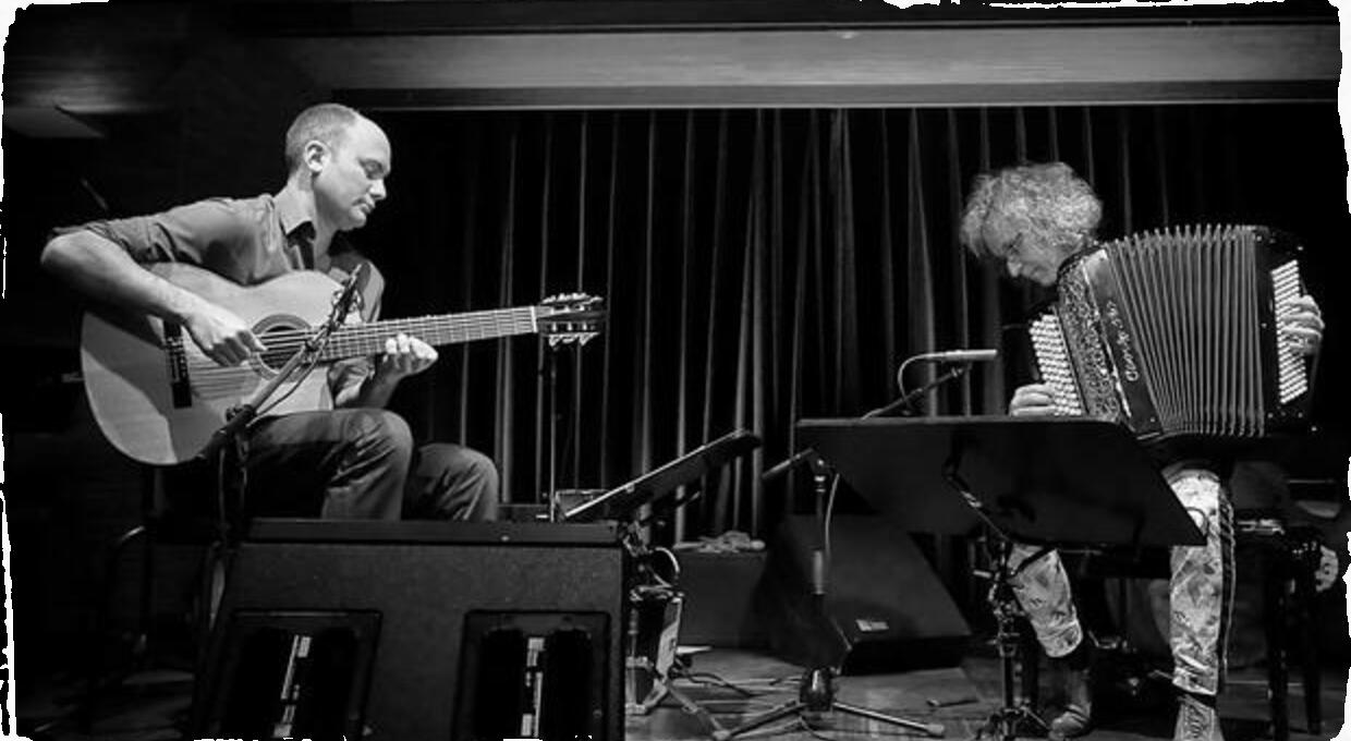 Hudobný darček pre milovníkov world music: Akordeonista Jean-Louis Matinier a gitarista Kevin Seddiki vystúpia v Bratislave 