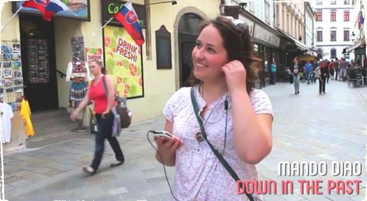 Video anketa: čo počúvajú Bratislavčania cez slúchadlá?