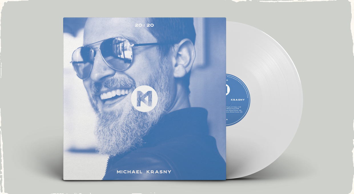 Dlhoročný spoluhráč Laca Décziho vydáva nový titul: Druhý sólový album Michaela Krásného má názov 20:20
