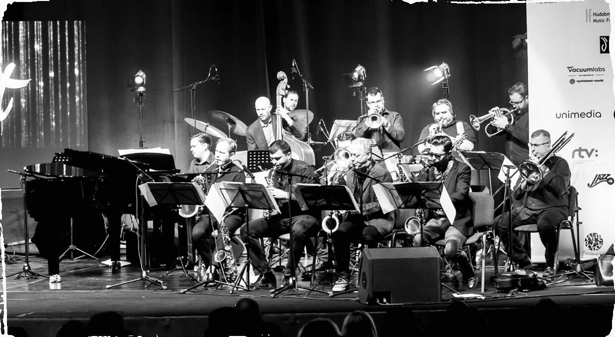 Užite si Lukáš Oravec Orchestra v Brne a v Žiline