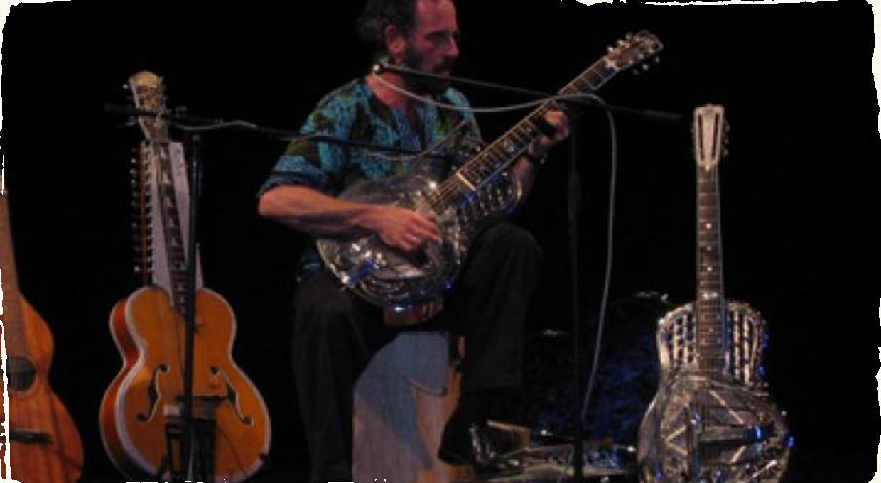 Zomrel kráľ rezofonickej gitary Bob Brozman (1954 – 2013)
