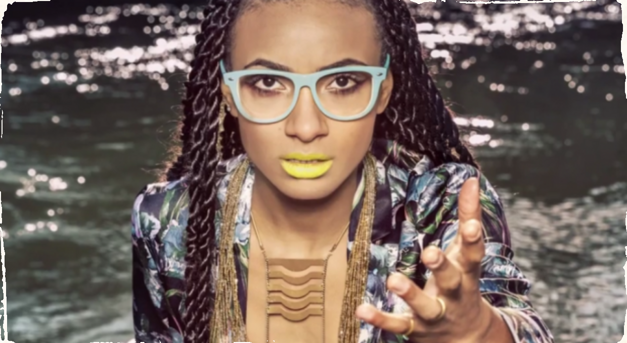 Zaslúžene i kontroverzne: Prestížne európske hudobné ocenenie získa Američanka Esperanza Spalding